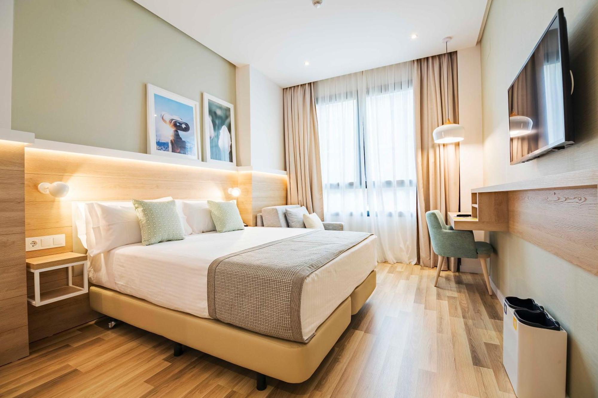 Golden Hotel Барселона Экстерьер фото
